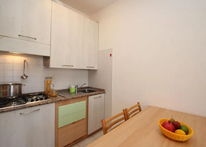 Lovely By The Apartamento